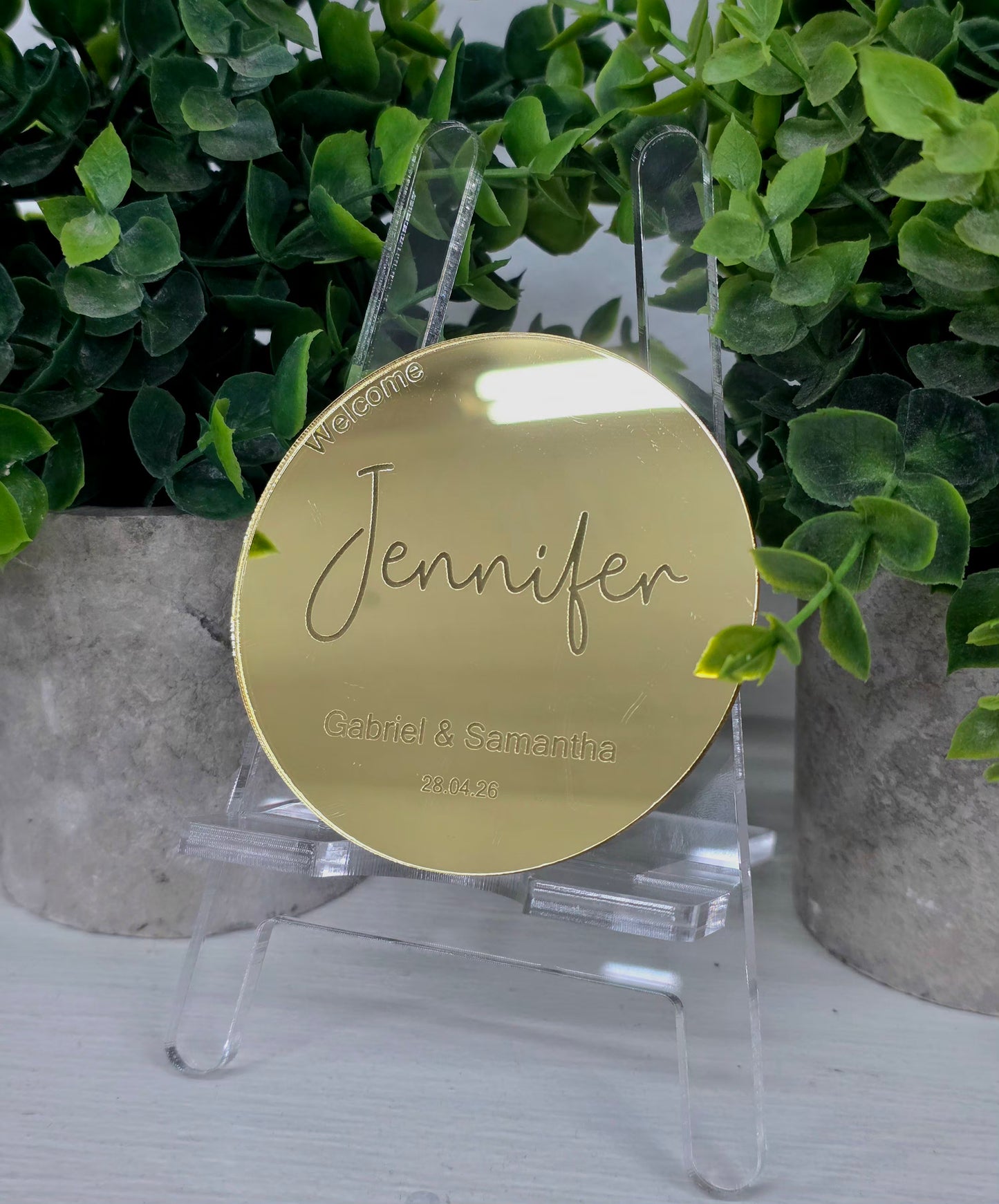 Round Name Place Cards & Thank You Cards - Mirror Acrylic